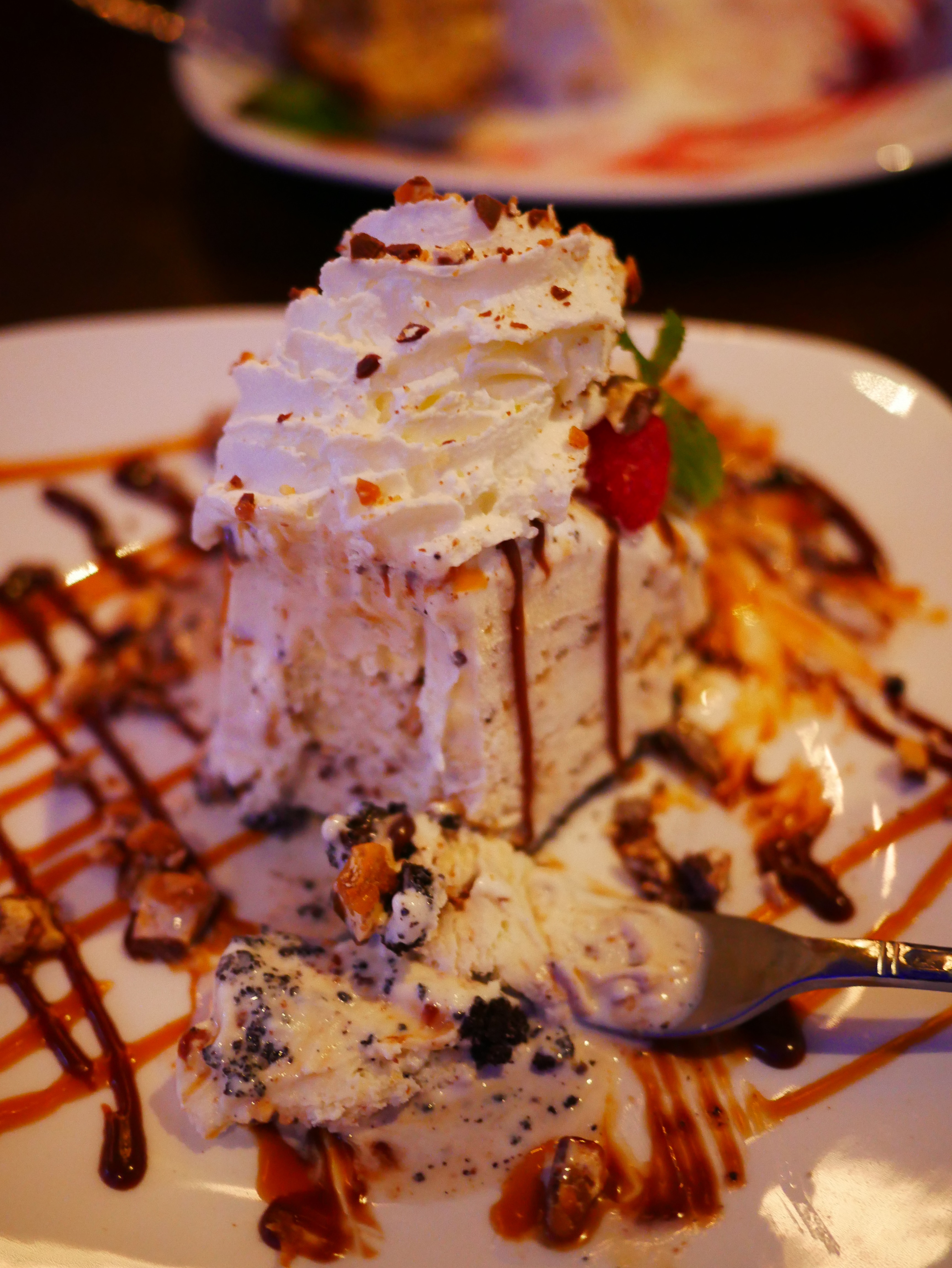 Kona_Grill_Miami_Restaurant_Snickers_Ice_Cream_Pie_eaten
